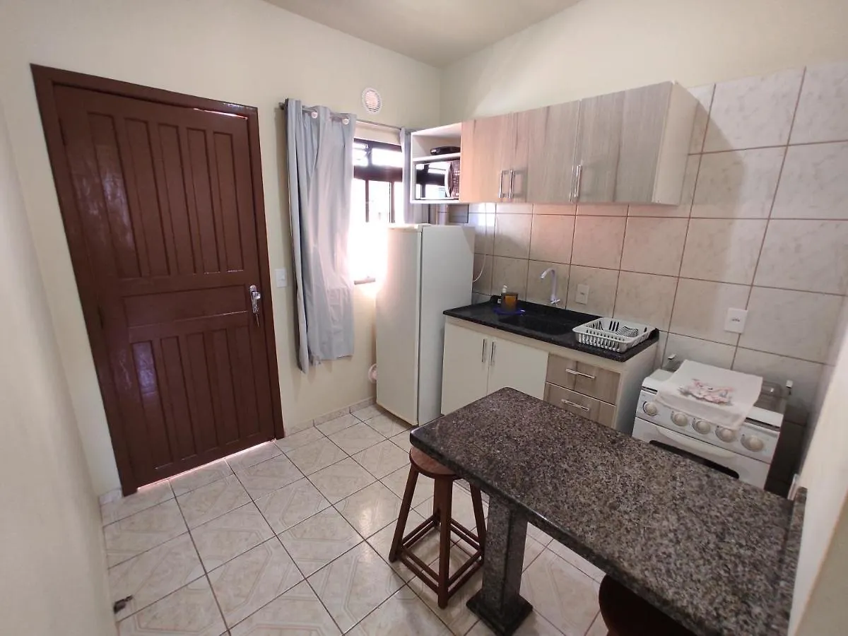 شقة Residencial Medeiros Guarda do Embaú 0*,