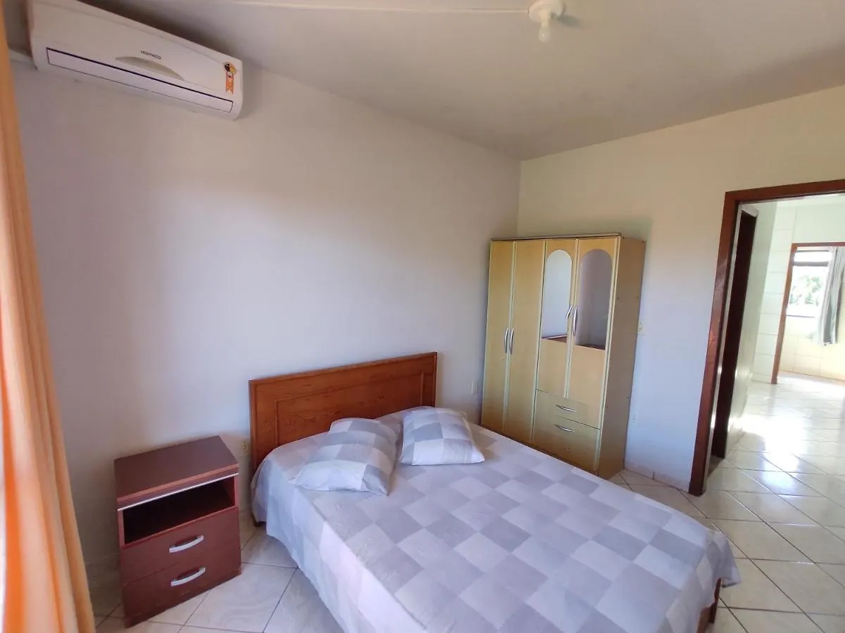Appartement Residencial Medeiros à Guarda do Embaú